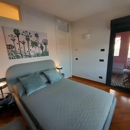Bilocale Vista Mare Con Terrazzo-Porto Antico- Parcheggio Scontato Leilighet Genova Eksteriør bilde