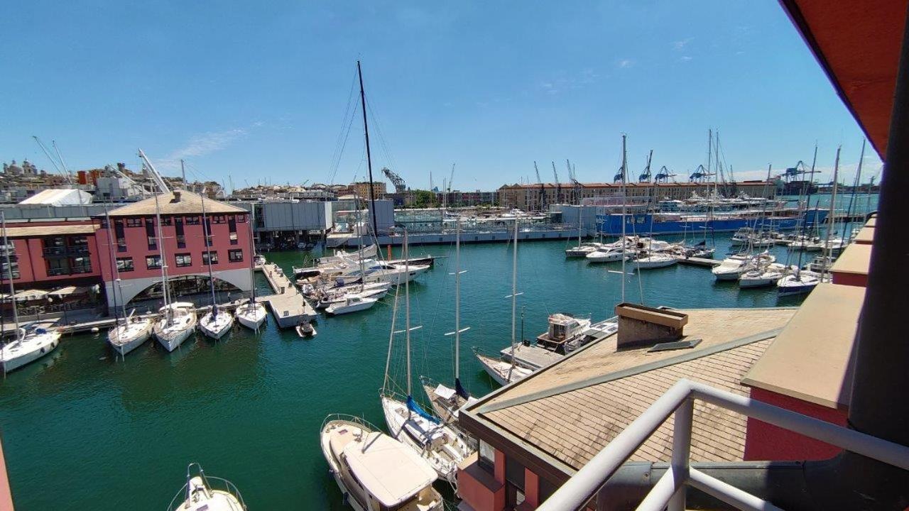 Bilocale Vista Mare Con Terrazzo-Porto Antico- Parcheggio Scontato Leilighet Genova Eksteriør bilde