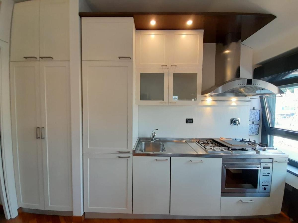 Bilocale Vista Mare Con Terrazzo-Porto Antico- Parcheggio Scontato Leilighet Genova Eksteriør bilde
